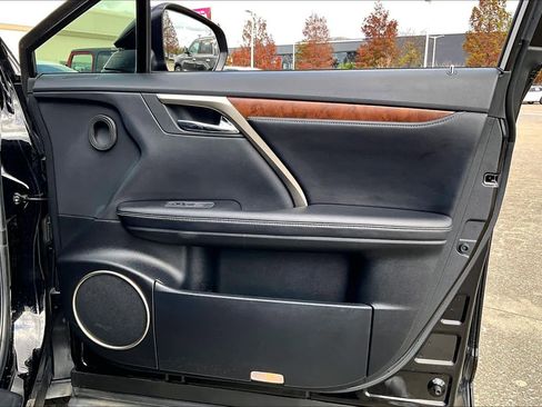 Used 2020 Lexus RX 350L FWD w/ Premium Package image 19