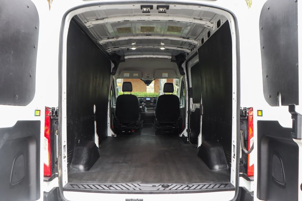 Used 2023 Ford Transit 250 Medium Roof w/ Load Area Protection Package RWD image 8