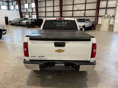 Used 2009 Chevrolet Silverado 1500 LT w/ Power Pack Plus AWD/4WD image 10