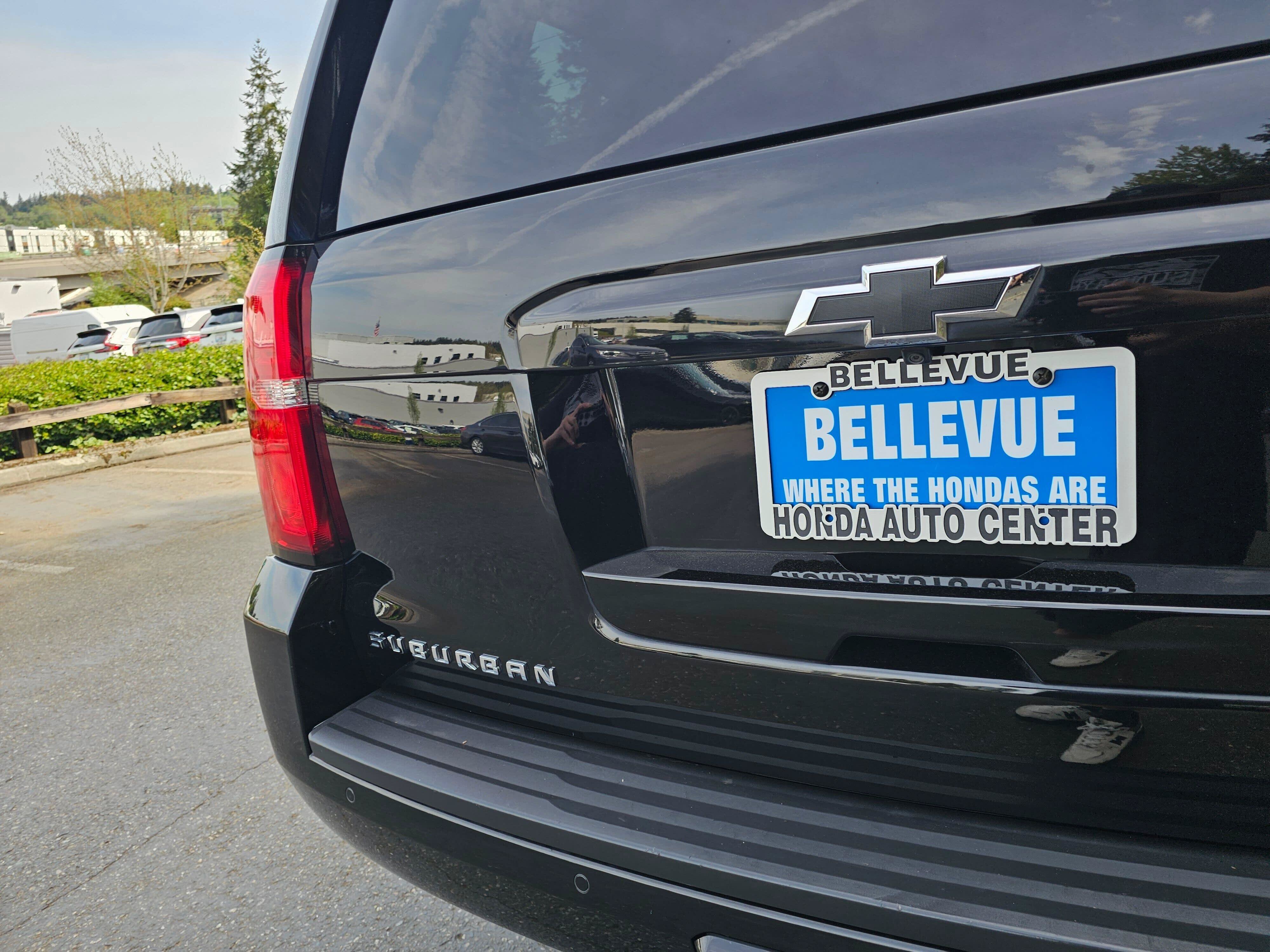Used 2015 Chevrolet Suburban LT AWD/4WD image 14