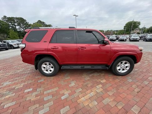Used 2019 Toyota 4Runner SR5 RWD image 19
