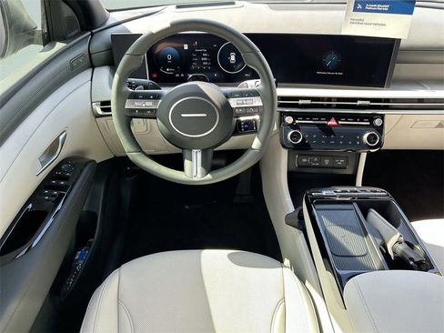 Certified 2026 Hyundai Tucson Limited image 13