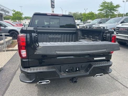 New 2026 GMC Sierra 1500 Elevation w/ Elevation Premium Package AWD/4WD image 32