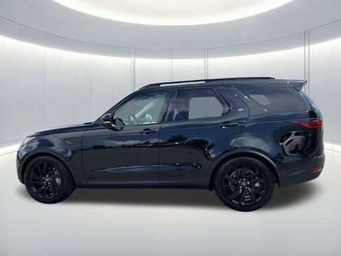Used 2024 Land Rover Discovery S AWD/4WD image 2