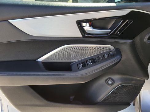 Used 2024 Acura MDX FWD image 15