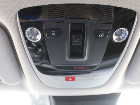 New 2026 Kia Seltos EX FWD image 47