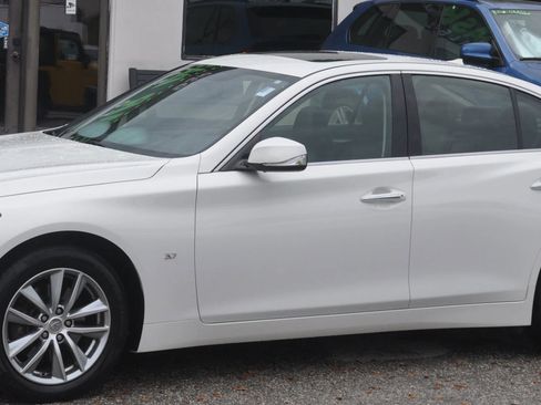 Used 2014 INFINITI Q50 Premium w/ Navigation Package AWD/4WD image 9