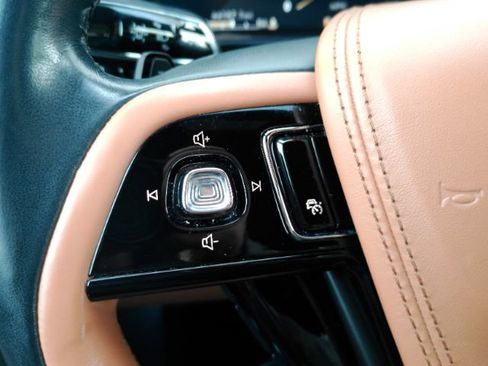 Used 2022 Lincoln Aviator Black Label Grand Touring w/ Class IV Trailer Tow Package AWD/4WD image 48