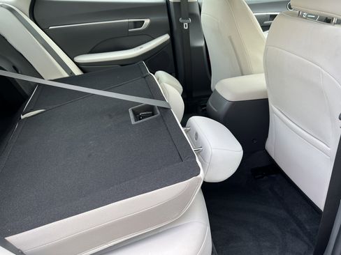 Used 2025 Hyundai Sonata SEL FWD image 20