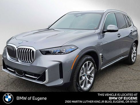 New 2026 BMW X5 xDrive50e w/ Executive Package image 7