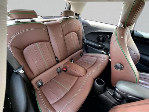 Used 2019 MINI Cooper S image 25