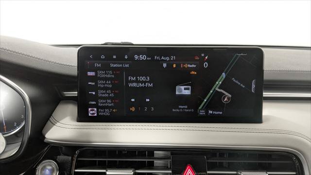 Used 2025 Genesis G70 2.5T AWD/4WD image 29