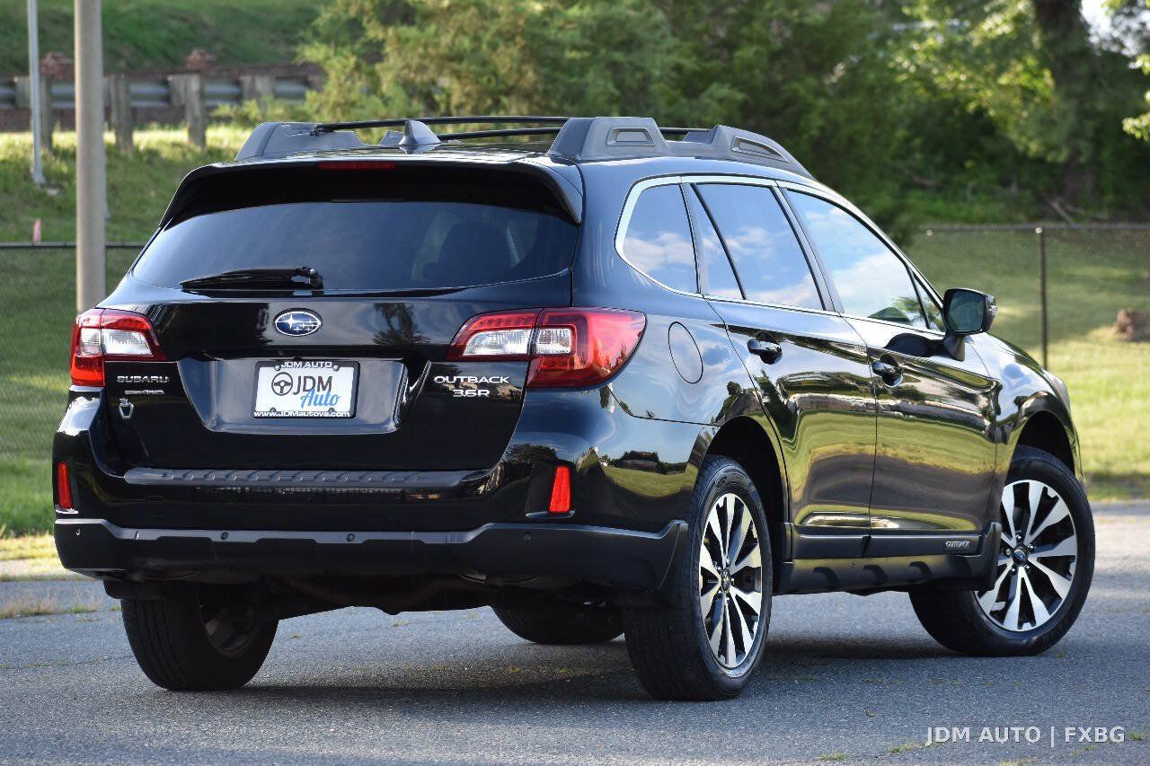 Used 2017 Subaru Outback 3.6R Limited AWD/4WD image 5