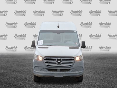 Used 2021 Mercedes-Benz Sprinter 1500 image 3