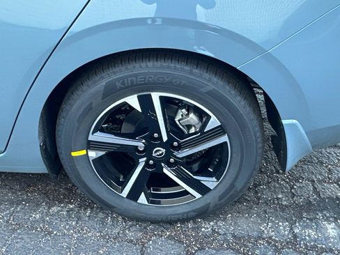 New 2025 Nissan Sentra SV image 7