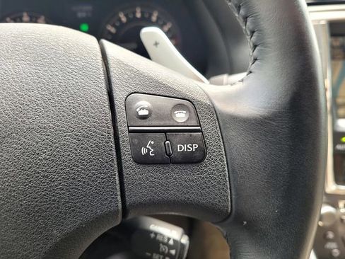 Used 2010 Lexus IS 350C RWD image 29