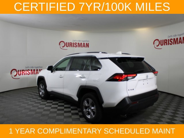 Used 2025 Toyota RAV4 XLE FWD image 5