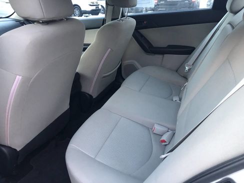 Used 2012 Kia Forte EX w/ Fuel Economy Pkg image 10