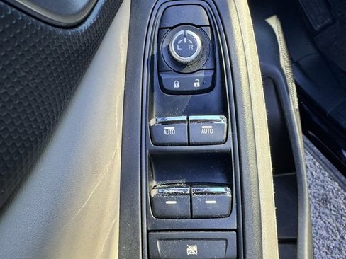 Certified 2021 Subaru Forester Limited image 9