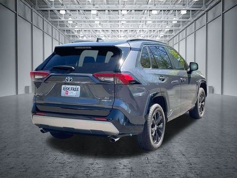 Certified 2023 Toyota RAV4 SE AWD/4WD image 8