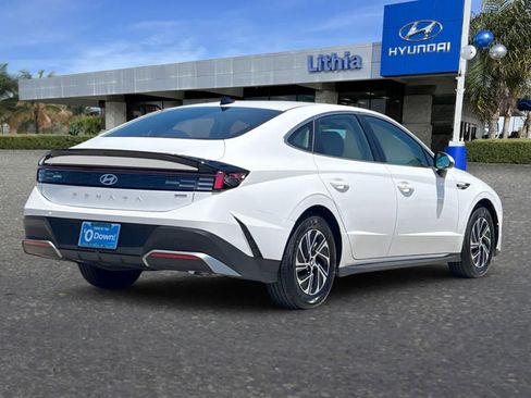 Certified 2026 Hyundai Sonata Blue FWD image 3