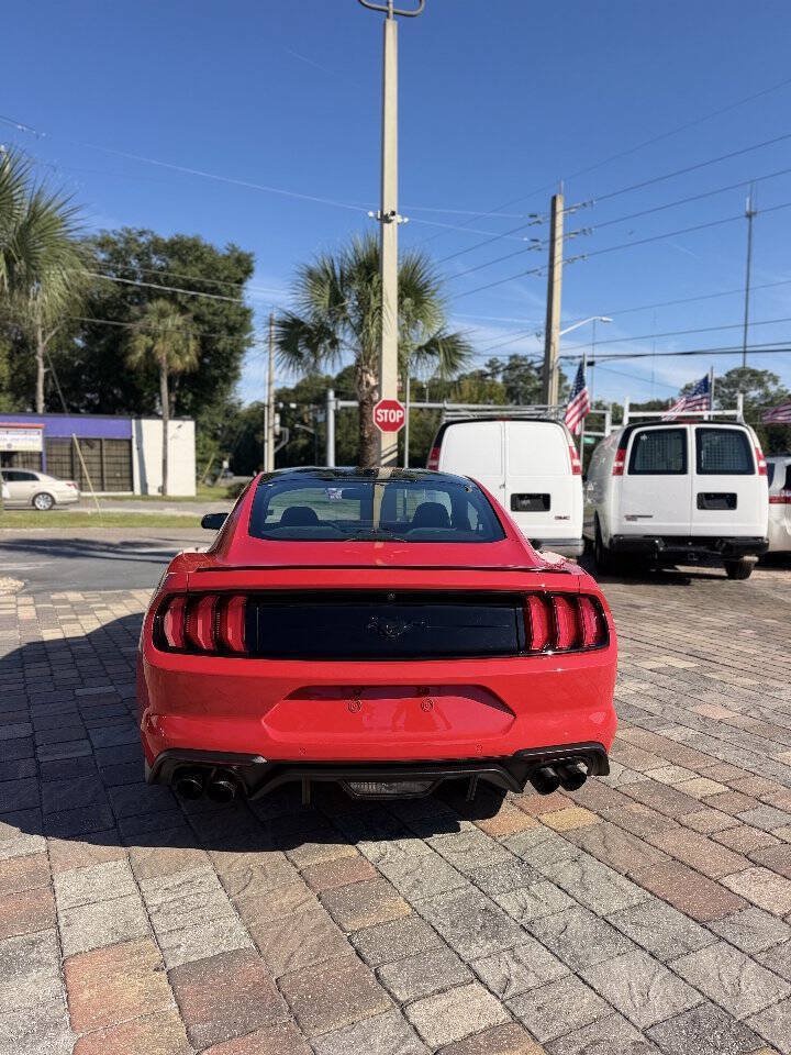 Used 2019 Ford Mustang Coupe w/ Equipment Group 101A RWD image 6