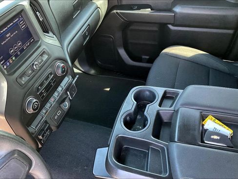 Used 2024 Chevrolet Silverado 2500 Custom w/ Custom Convenience Package AWD/4WD image 13