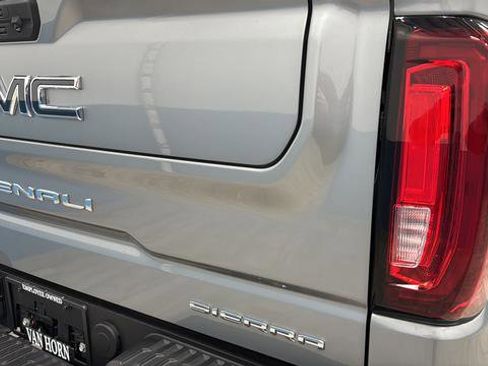 Used 2025 GMC Sierra 1500 Denali Ultimate AWD/4WD image 42