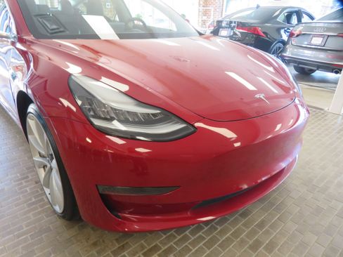 Used 2019 Tesla Model 3 Performance image 41