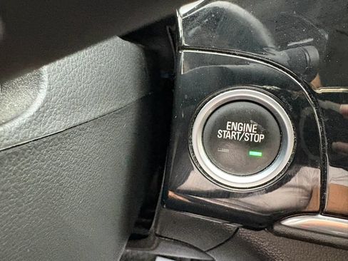 Used 2019 Buick Encore Preferred AWD/4WD image 35