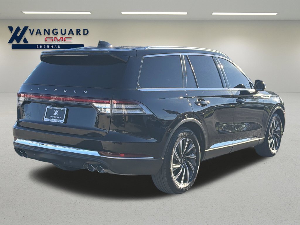 Used 2025 Lincoln Aviator 2WD image 5