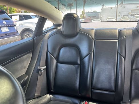 Used 2023 Tesla Model 3 Standard Range RWD image 18