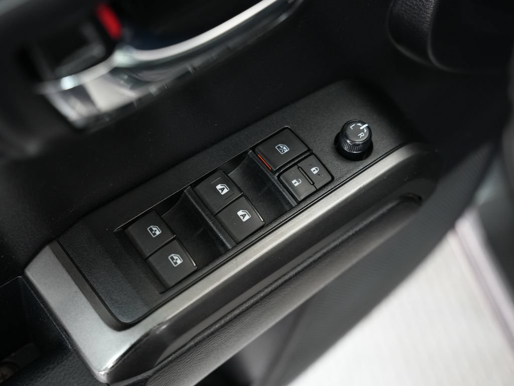Used 2021 Toyota Tacoma TRD Sport w/ Technology Package AWD/4WD image 39