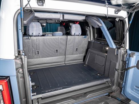 Used 2024 Ford Bronco Heritage Edition image 7