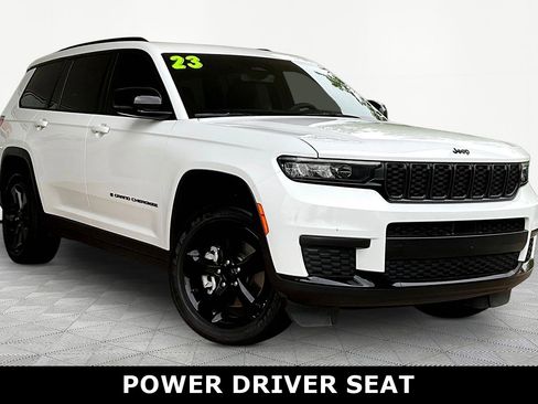 Used 2023 Jeep Grand Cherokee L Laredo AWD/4WD image 3