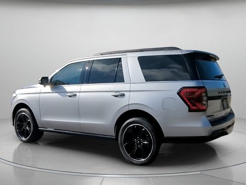 Certified 2023 Ford Expedition Limited image 20