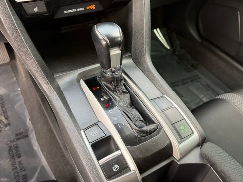Used 2021 Honda Civic EX image 31