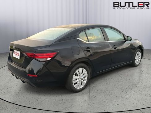 Used 2024 Nissan Sentra S FWD image 6
