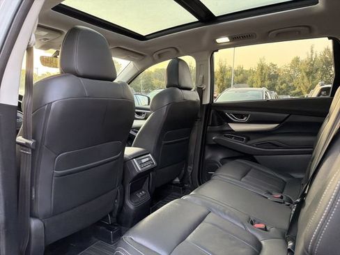 Used 2022 Subaru Ascent Limited w/ Technology Package AWD/4WD image 12