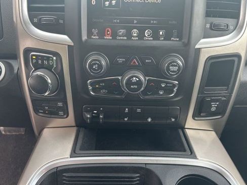 Used 2017 RAM 1500 Classic SLT w/ SLT Plus D￩cor Group AWD/4WD image 25