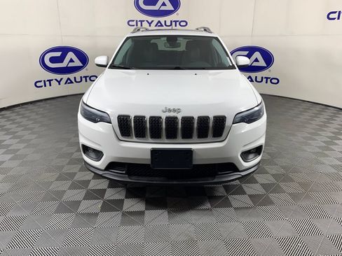 Used 2019 Jeep Cherokee Latitude Plus w/ Comfort/Convenience Group AWD/4WD image 9