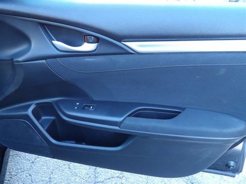 Used 2018 Honda Civic EX image 15
