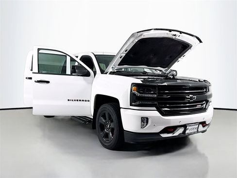 Used 2017 Chevrolet Silverado 1500 LTZ Z71 w/ Redline Edition image 25