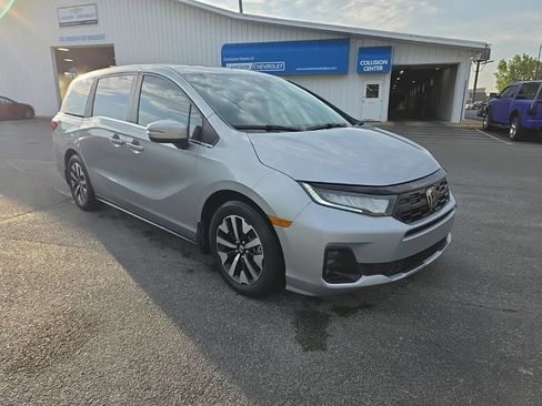 Used 2026 Honda Odyssey EX-L image 7