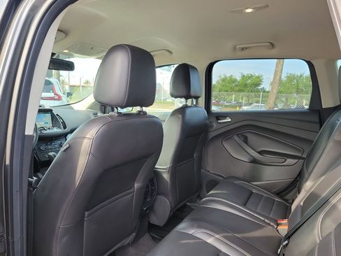 Used 2017 Ford Escape Titanium AWD/4WD image 15