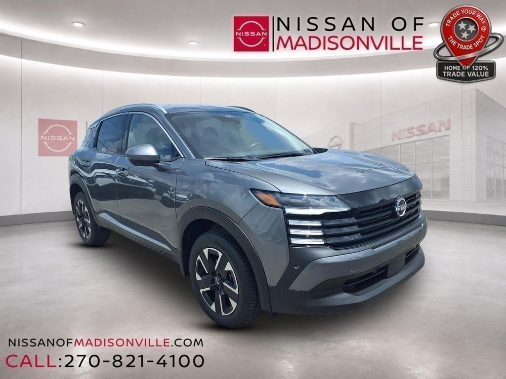 Used 2025 Nissan Kicks SR FWD image 1