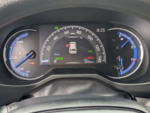 Used 2023 Toyota RAV4 AWD Hybrid image 21