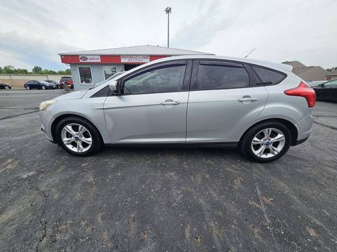 Used 2012 Ford Focus SE FWD image 8
