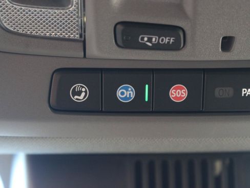 Used 2024 GMC Sierra 1500 Elevation AWD/4WD image 32