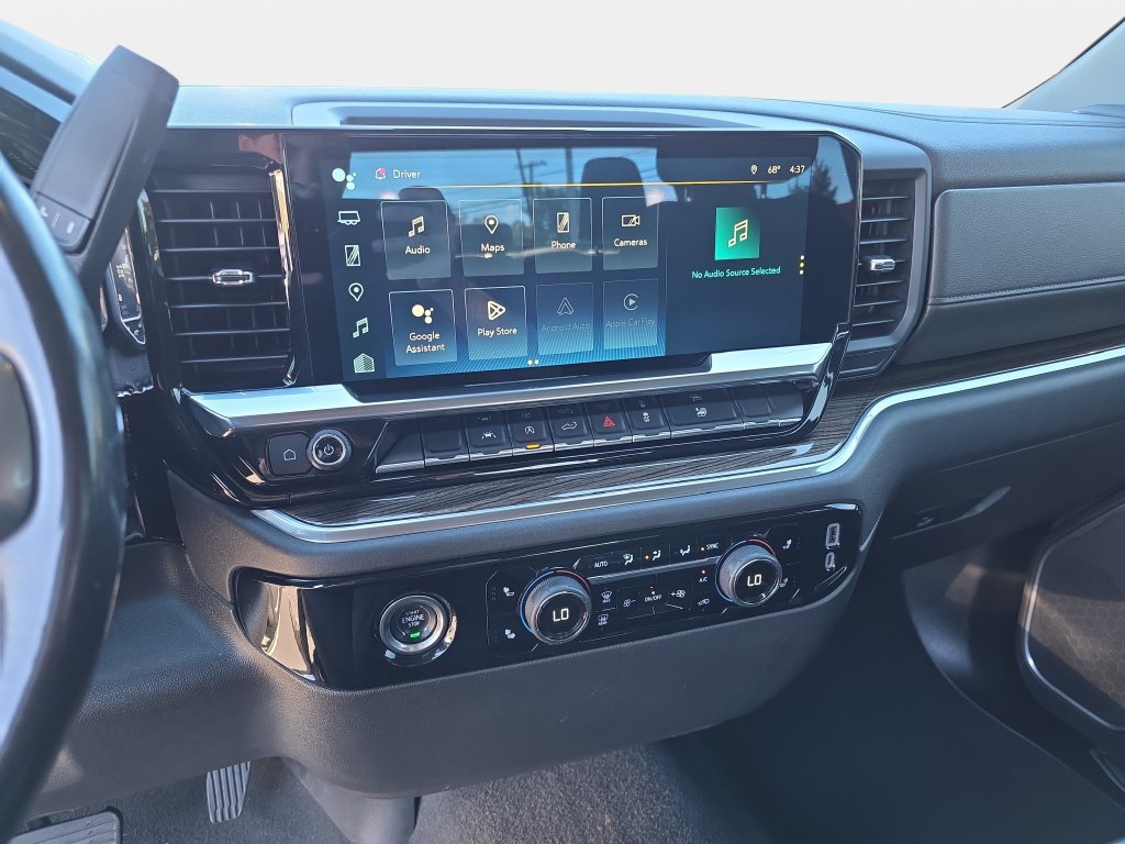Used 2022 Chevrolet Silverado 1500 LT AWD/4WD image 16